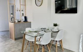 Appartement cosy et calme avec parking et terrasse privés